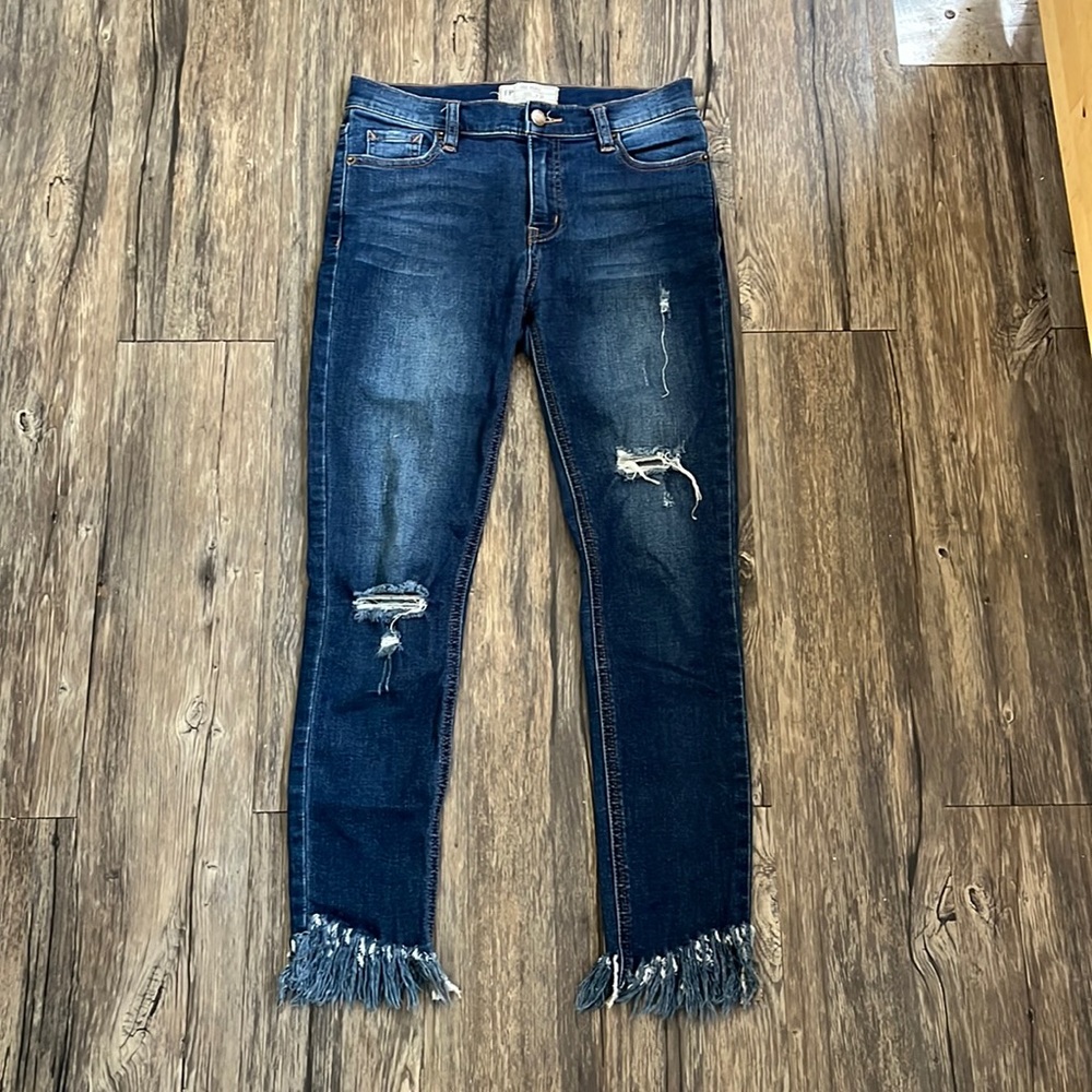 Free People Great Heights Skinny Jeans Medium Wash Distressing Size 26